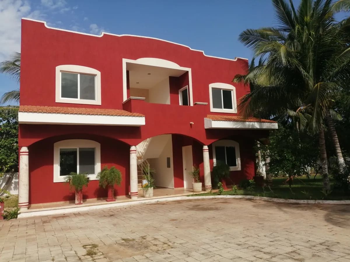 Villa Peregrina exterior